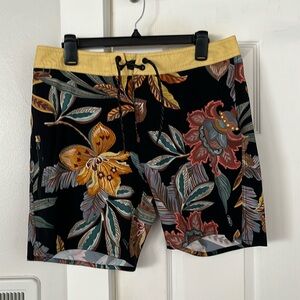 Roark Boatman Yellow Tropic Trunks
 (New/32)